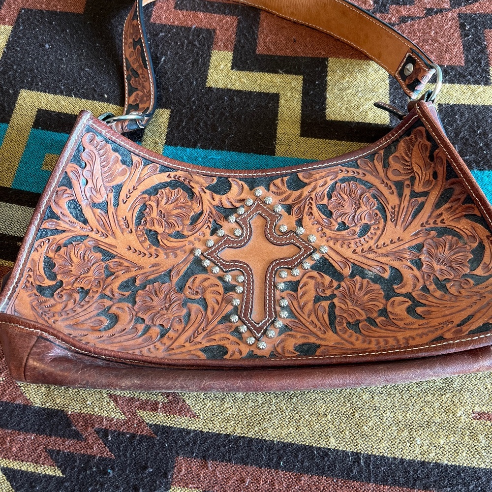 Genuine Leather Montana Silversmith purse